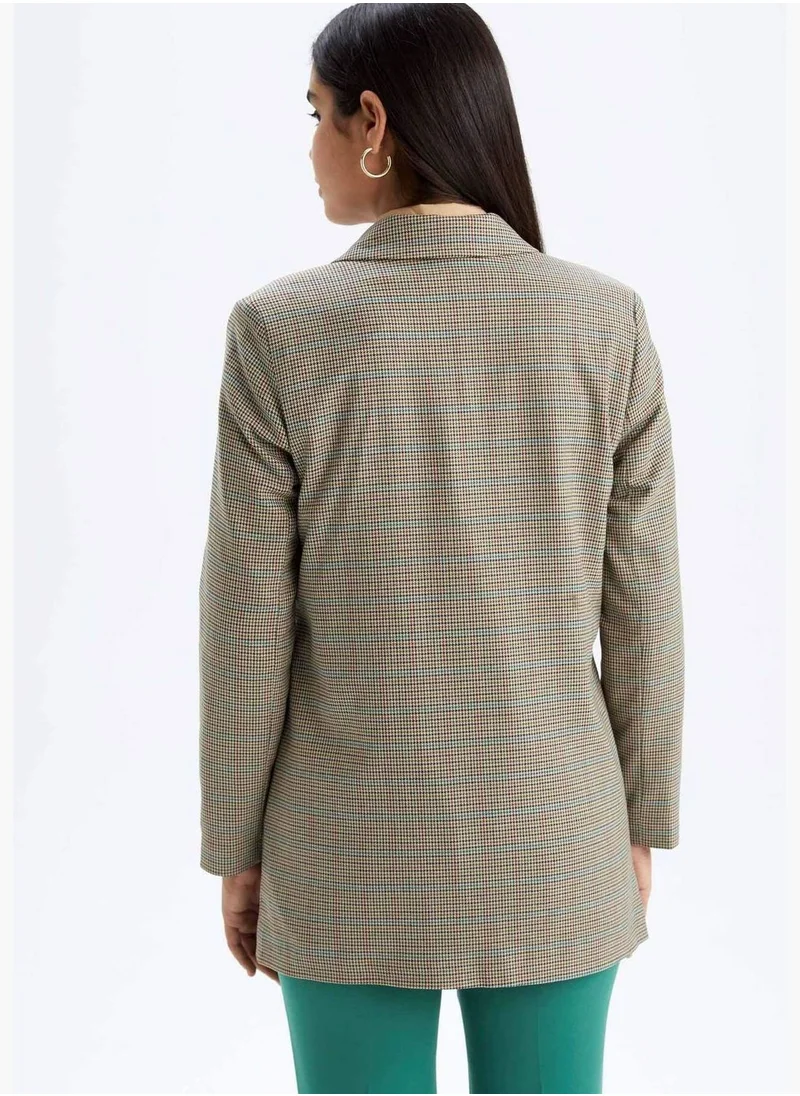 ديفاكتو Woman Regular Fit Shirt Neck Blazer