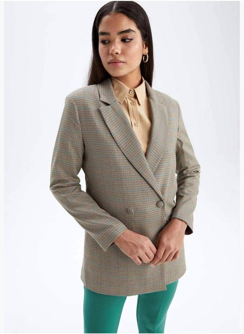 ديفاكتو Woman Regular Fit Shirt Neck Blazer