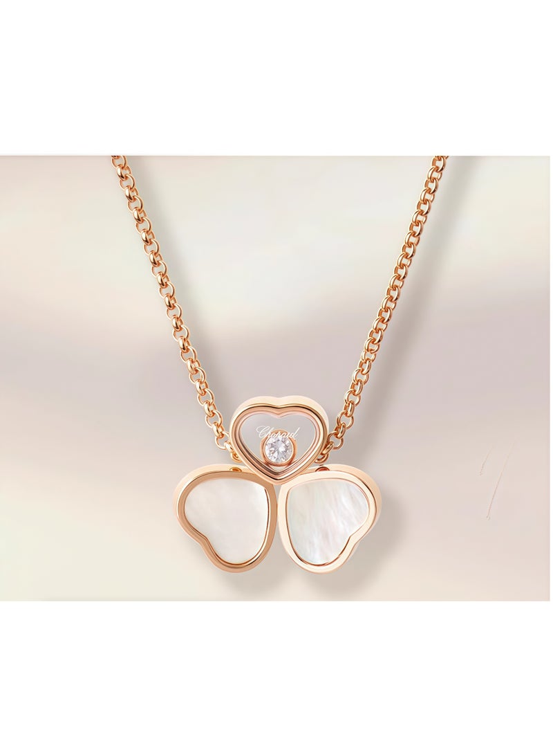 شوبارد من الذهب الوردي عيار 18 قيراطا من عرق اللؤلؤ الأبيض من عرق اللؤلؤ وهدية قلادة البرسيم - Image 2