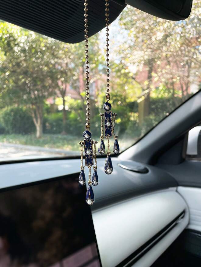 Creative Alloy Car Rearview Mirror Hanging Decor Car Interior Hanging Ornament Car Decoration Pendant Gift