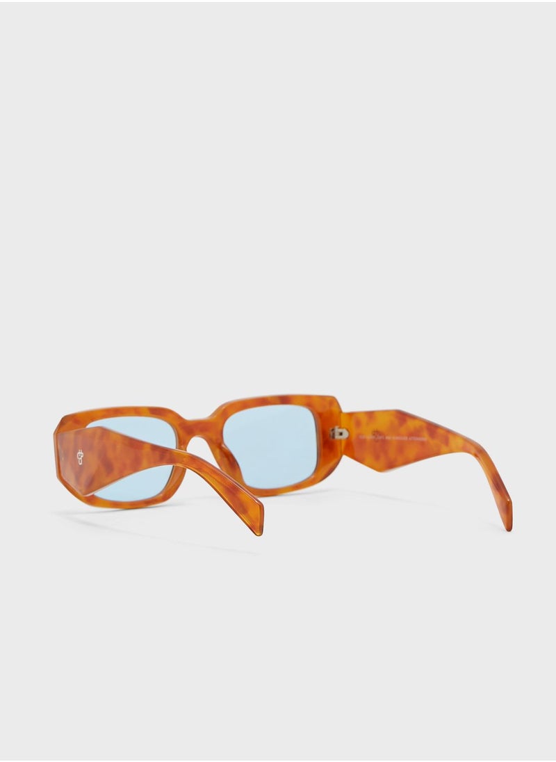 CHPO Lou-Sustainable Sunglasses - Made Of 100% Recycled Materials  - Image 2