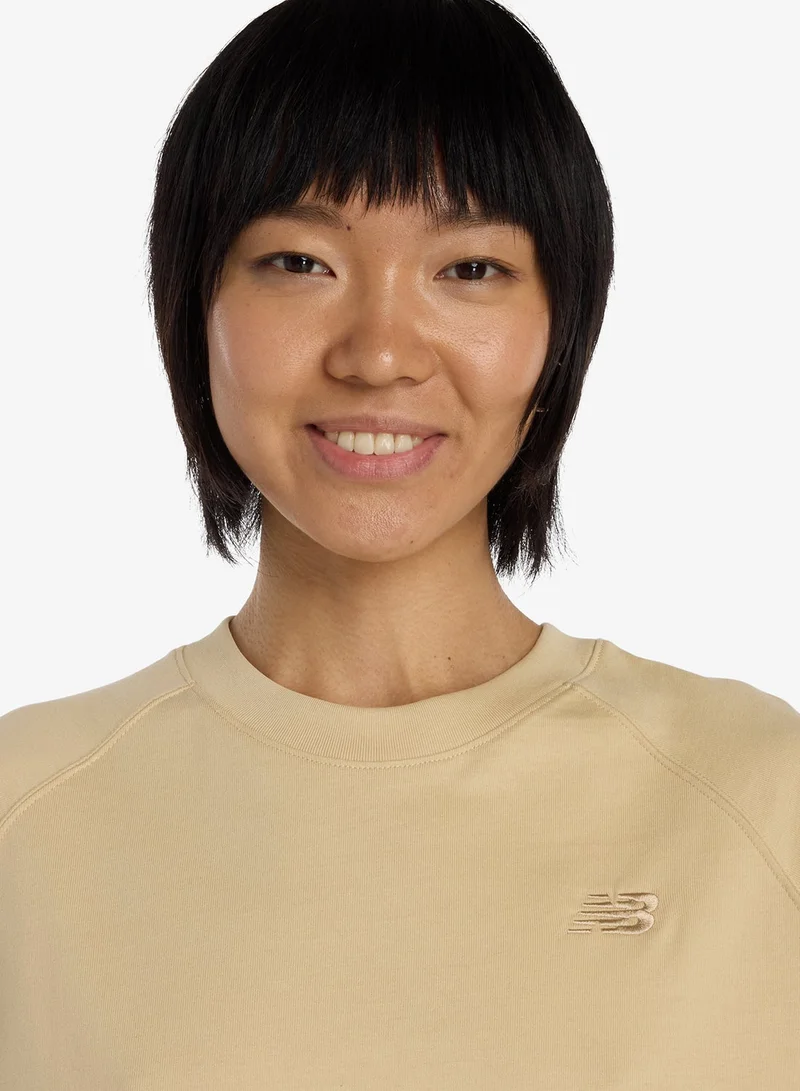 New Balance Raglan Oversized T-Shirt
