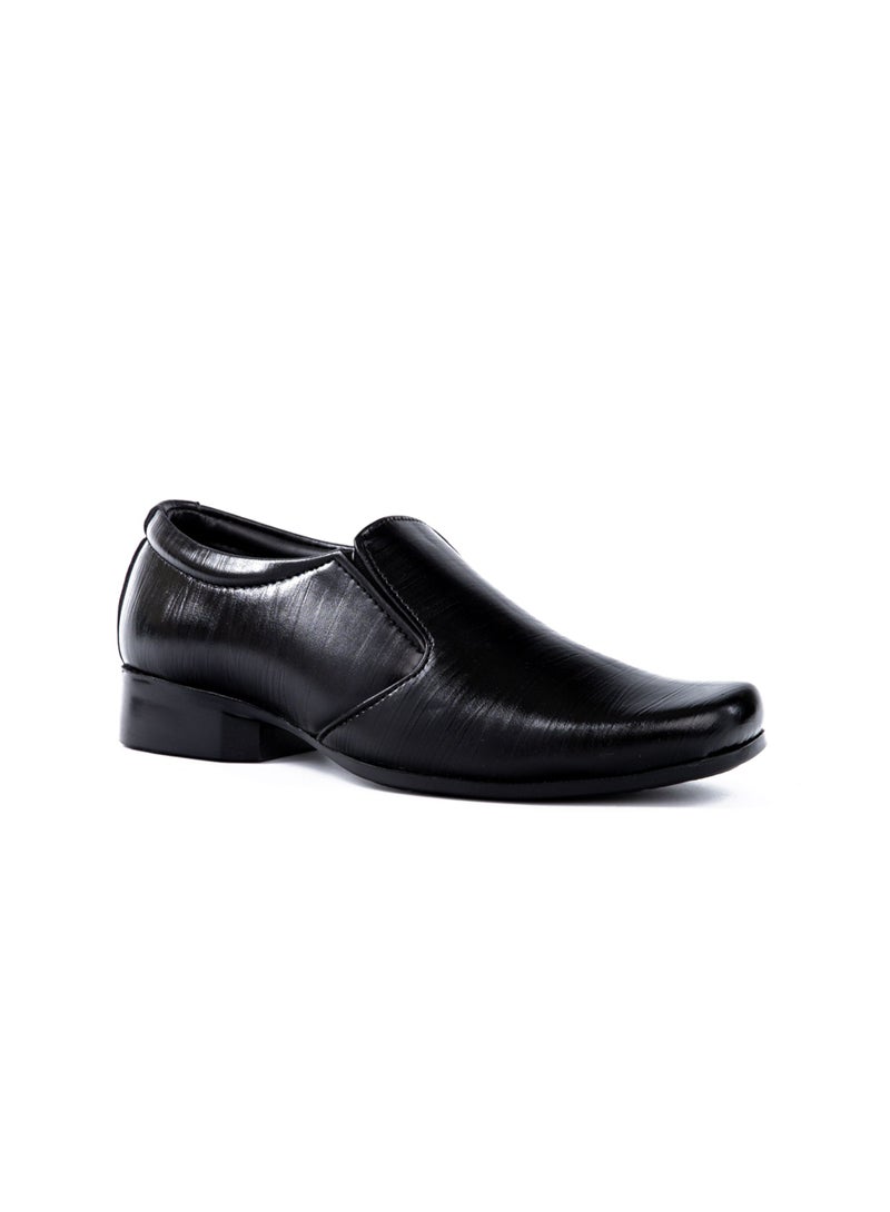 Bata Formal Slip-On Low Heel Shoes - Image 2