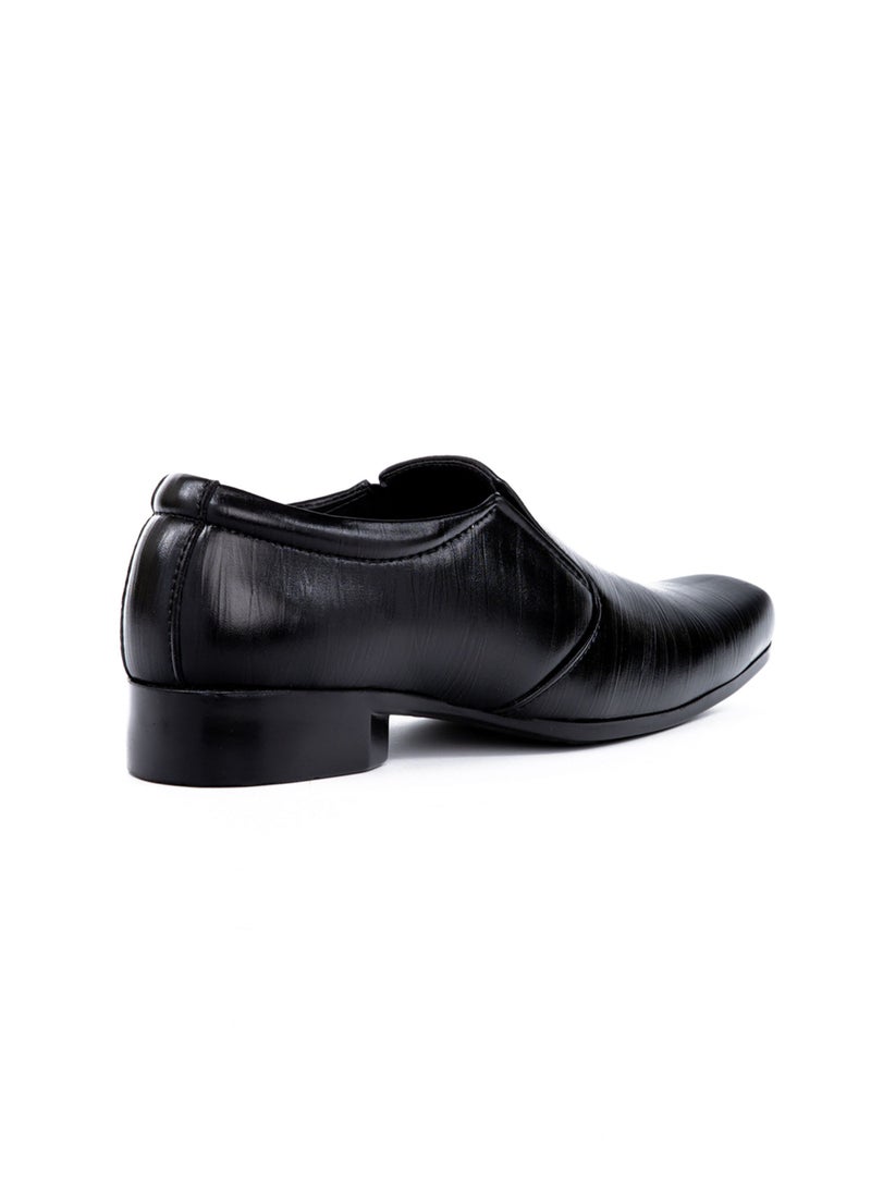 Bata Formal Slip-On Low Heel Shoes - Image 3