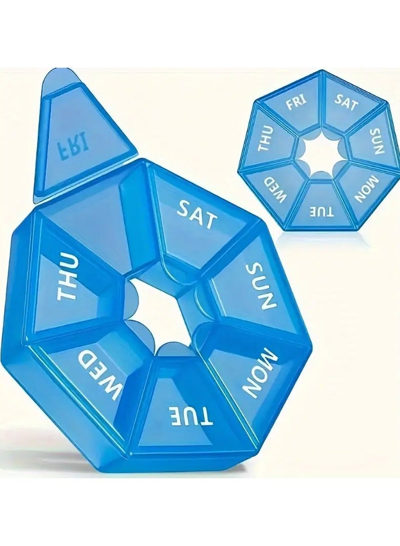 حرابي ميد منظم حبوب الدواء المحمول ٧ أيام - أزرق - حقيبة أدوية مقاومة للماء والرطوبة بسعة كبيرة للفيتامينات وزيت السمك والمكملات الغذائية - صندوق تخزين مناسب للسفر - Image 1