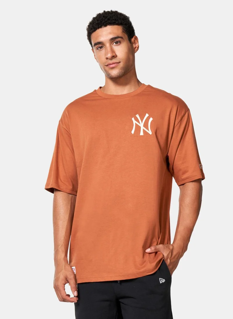 نيو ايرا Men's MLB New York Yankees League Essential T-Shirt
