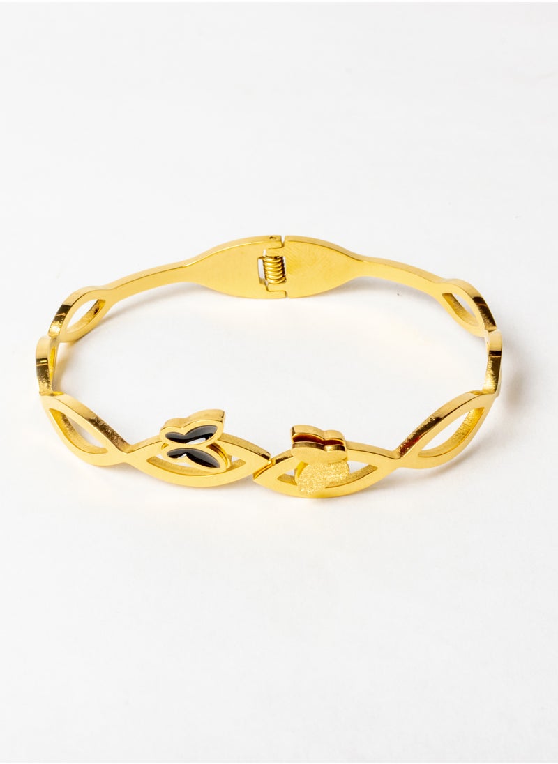 The Black Pearl Accessories - Stainless Steel 316 Bangal Bracelet with a Butterfly Premium Quality & Against Color Change - Image 1