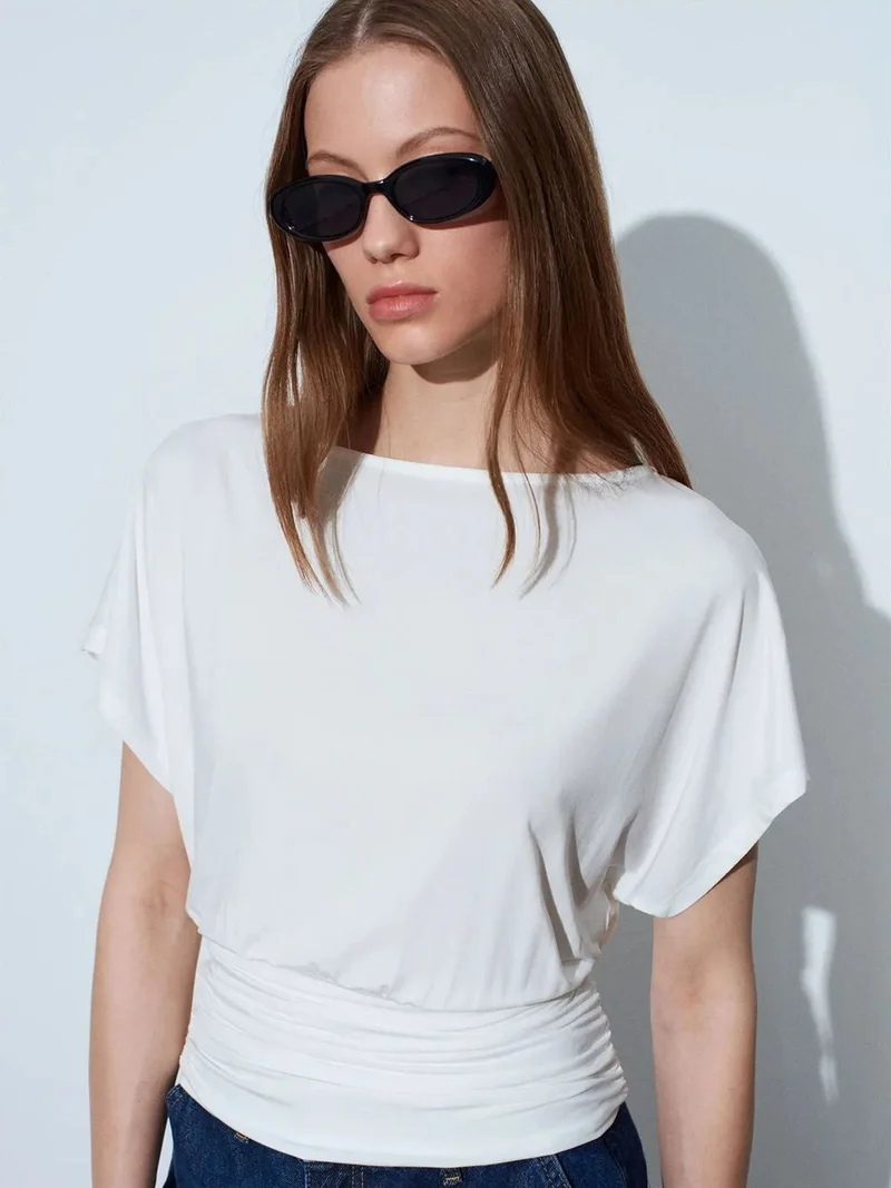 Dilvin DILVIN Women's Modal Blend Cut-out Crew Neck Blouse
