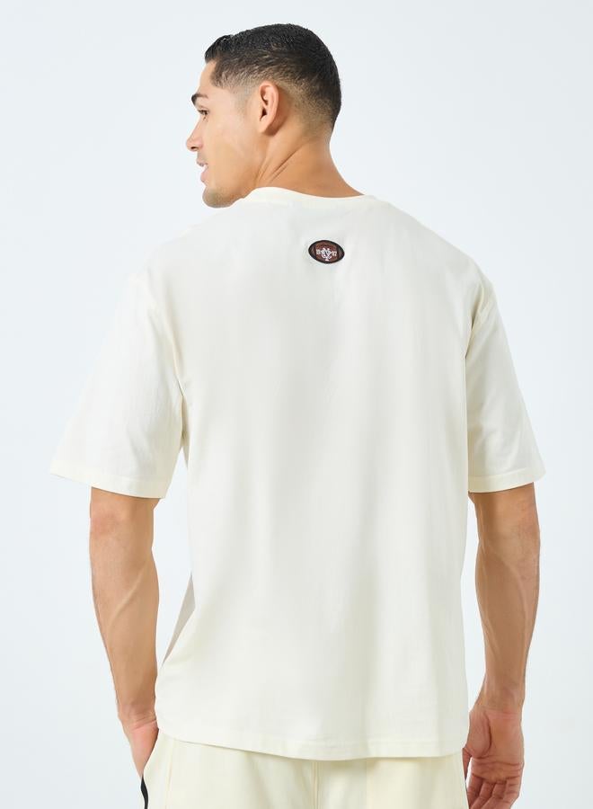 Styli Men Beige Graphic Print Oversized T-Shirt - Image 4