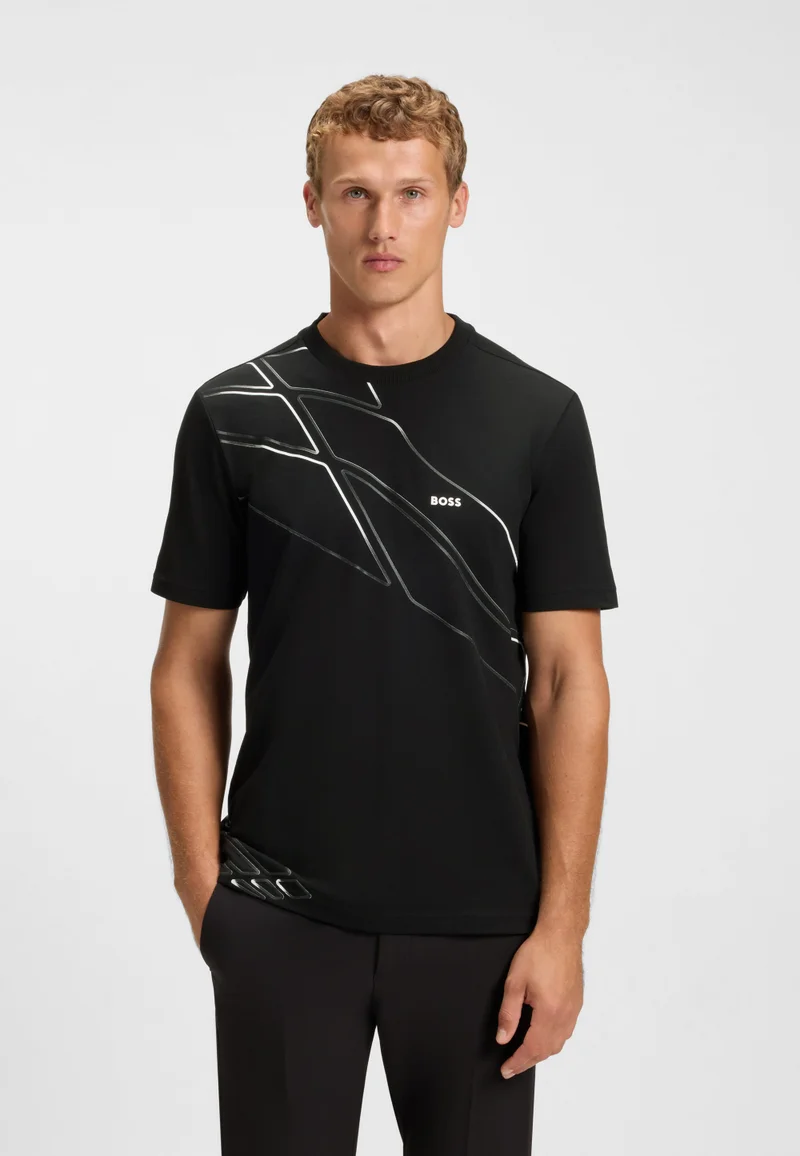 Active T-shirt in moisture-wicking stretch piqué