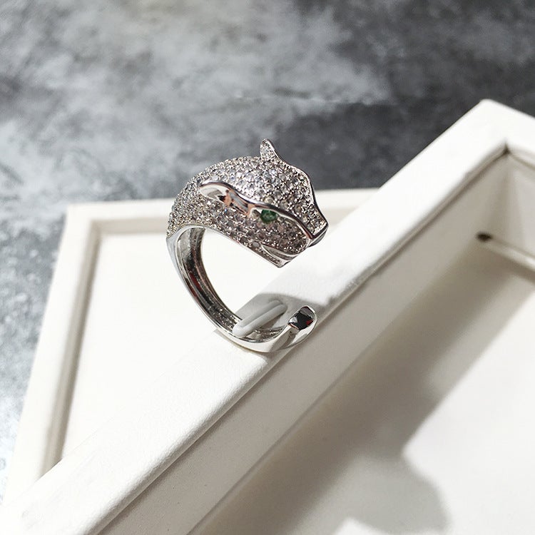 European and American Exaggerated Atmosphere Temperament Wild Leopard Head Full Diamond Green Eye Tail Open Ring Internet Celebrity Personalized Design Ring - Image 4