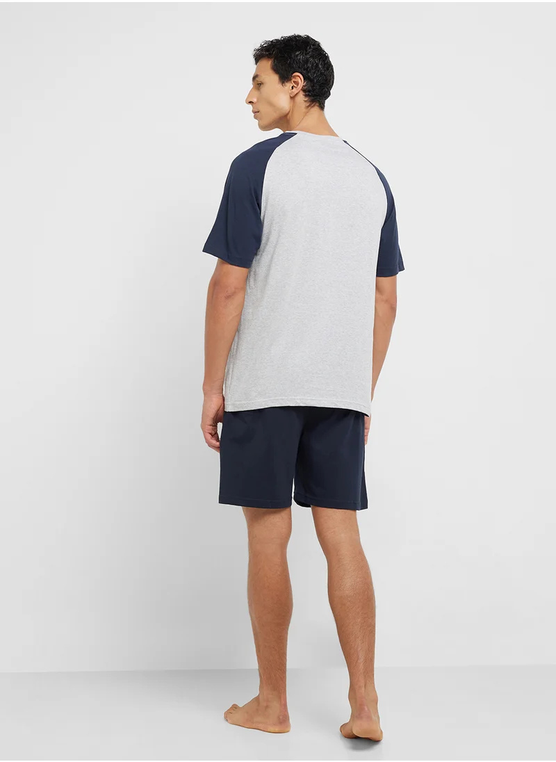 سفنتي فايف Nightwear T-Shirt & Shorts Set