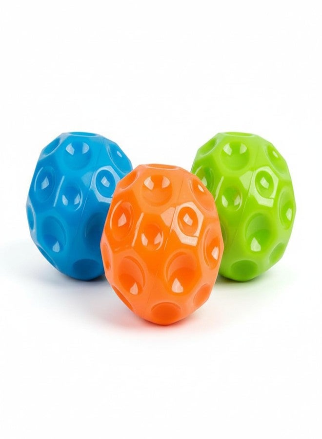 KittuPet كرات مضغ غير سامة من KittuPet للكلاب | لعبة مضغ مقاومة للعض على شكل هلال تصدر صوتاً، لعبة تدريب للكلاب والجراء والقطط | كرات تدريب غير قابلة للتلف - 3 قطع (متعددة الألوان) - Image 1