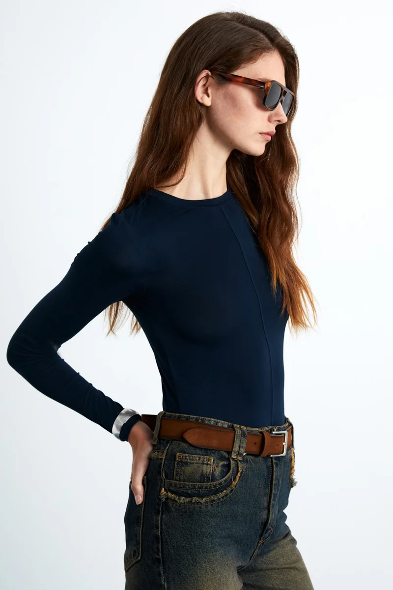 جريميلانج Yensi Women's Viscose Round Neck Slim Fit Navy Blue Blouse