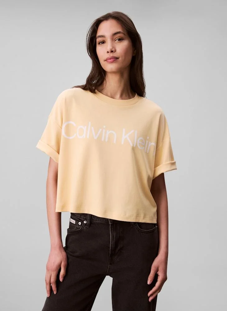 CALVIN KLEIN Logo Crew Neck T-Shirt