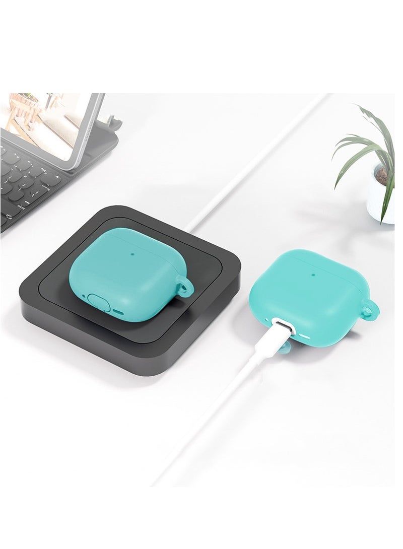 غطاء واقي من السيليكون الناعم لسماعات AirPods 4 مع مجموعة أدوات التنظيف وسلسلة مفاتيح - Image 3