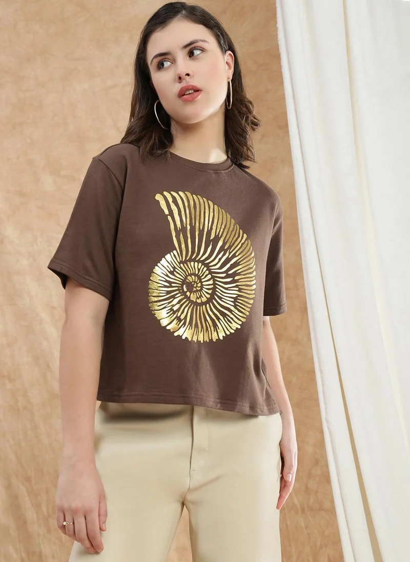 Globus Globus Women's T-Shirt Brown and Yellow Casual with Graphic Print and Boxy Fit