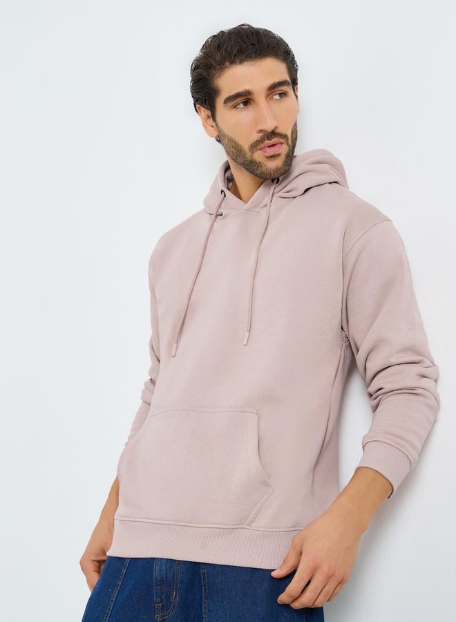 ستايلي هودي مطبوع بطبعة جرافيك بقصة مريحة - Image 4