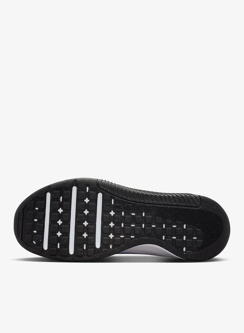 نايكي إم سي ترينر ٣