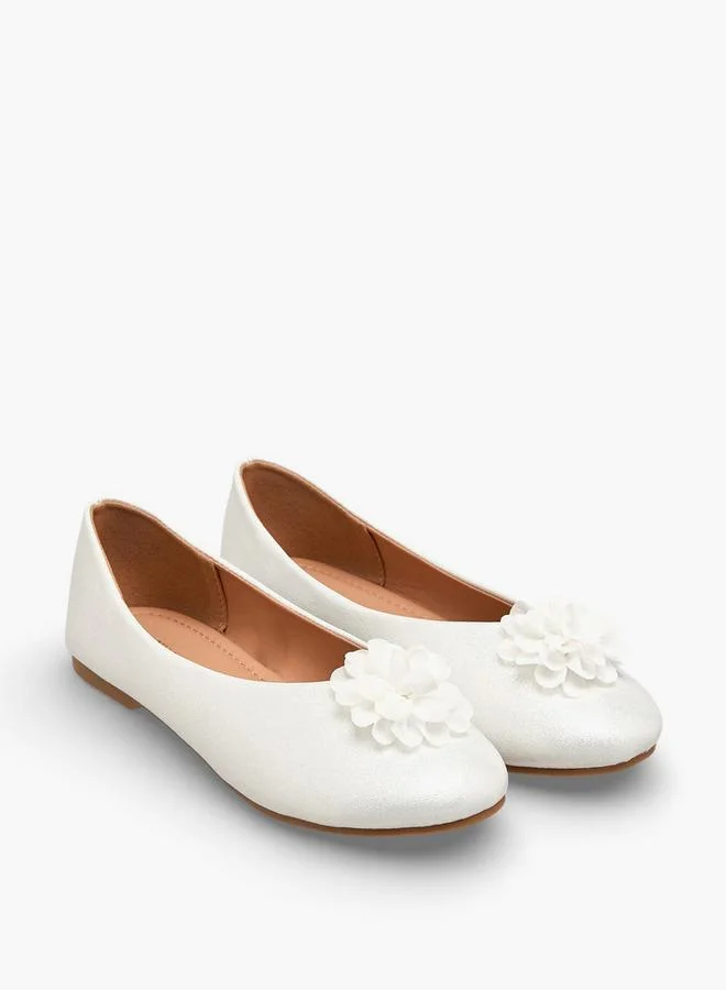 فلورا بيلا من شو إكسبرس Flora Bella Girls Floral Accent Ballerina Shoes