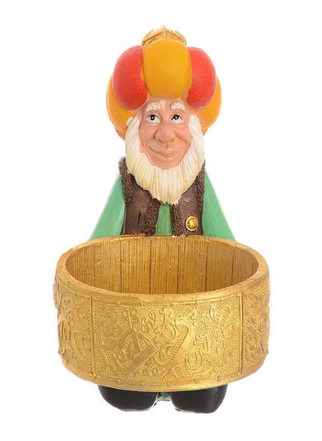 Akher el Ankoud The Statue Of The Old Man Sitting Holding A Basket 