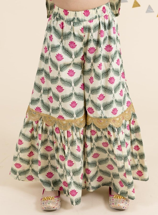 Pspeaches طقم كورتي قطني خالص بتصميم نير زهري أبيض فاتح للبنات من ماركة Pspeaches، مع تنورة وشال (أبيض - 12-14 سنة) - Image 3