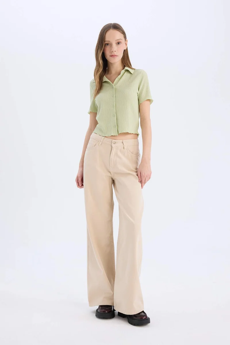 DeFacto Slim Fit Short Sleeve Shirt