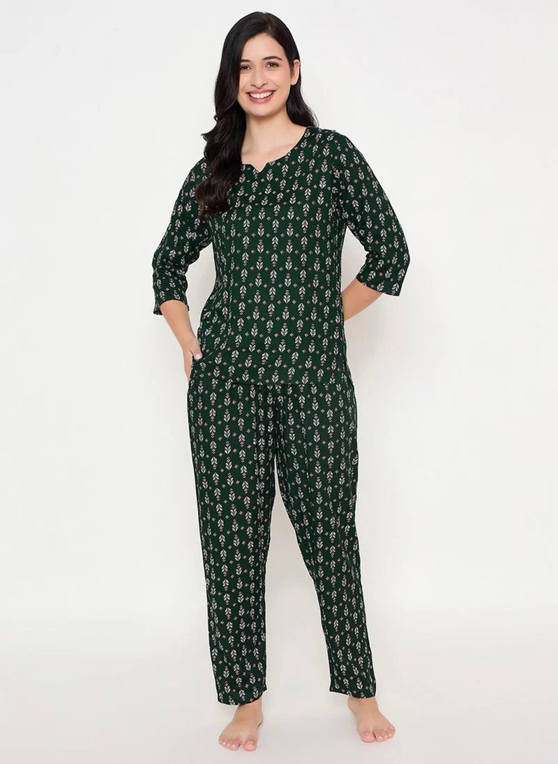كلوفيا Clovia Printed Top & Pyjama Set in Dark Green - Rayon