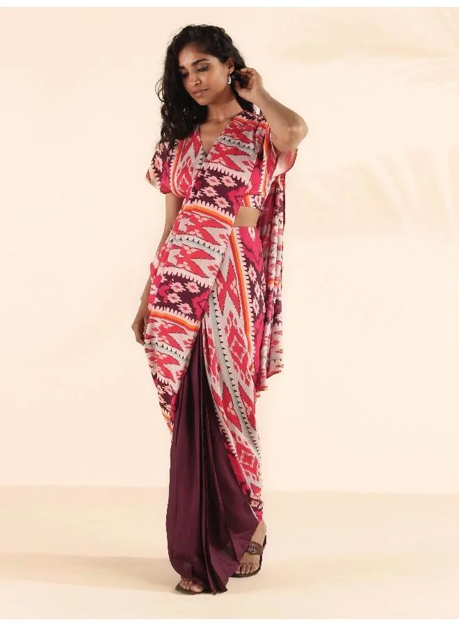 ترو برونز trueBrowns Maroon Muslin Ikat Saree