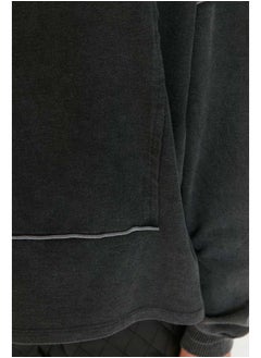 trendyol Acid Washed Loose Fine Knit  - Image 4
