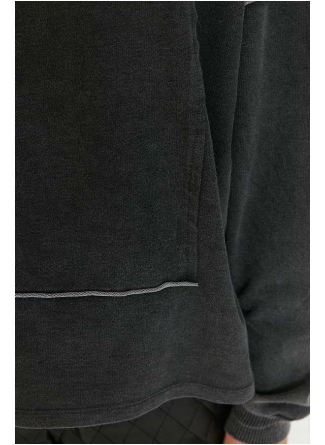 trendyol Acid Washed Loose Fine Knit  - Image 4