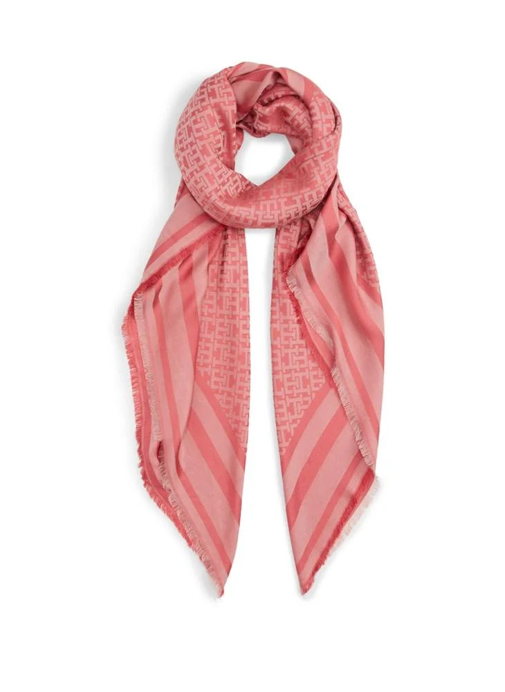 تومي هيلفيغر Printed light weight scarve