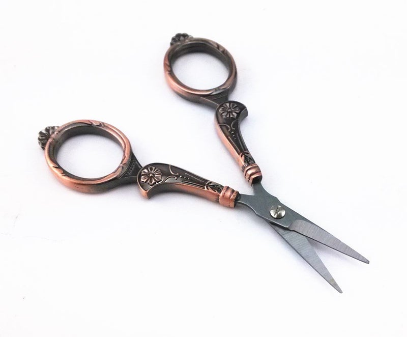 yueton Vintage European Style Needlework Embroidery Scissors (Copper) - Image 3