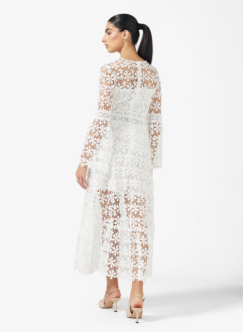 ايلا فستان دانتيل بتصميم - - Image 2