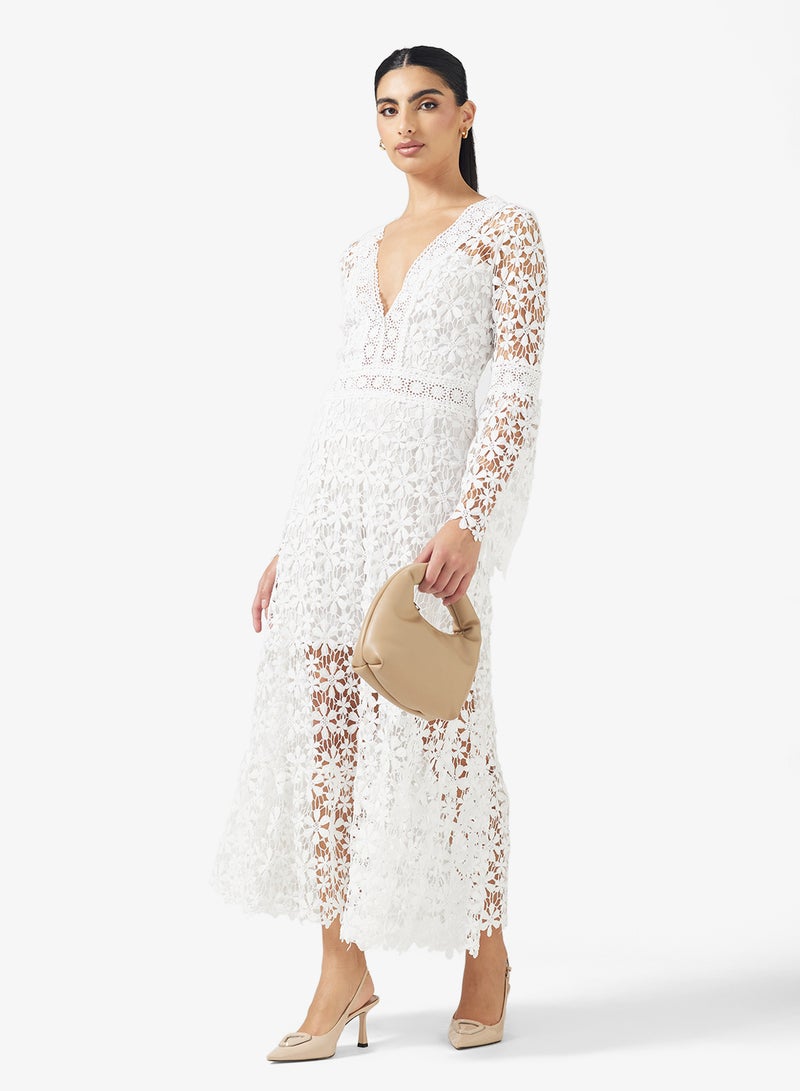 ايلا فستان دانتيل بتصميم - - Image 4