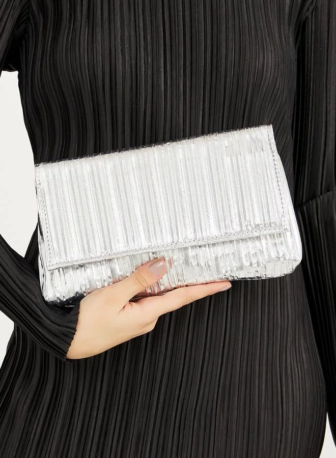 Styli Metallic Pleated Clutch Bag with Chain Strap