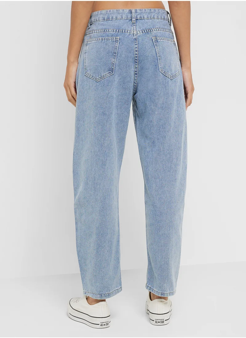 Ginger Mid Rise Straight Fight Bleached Jeans