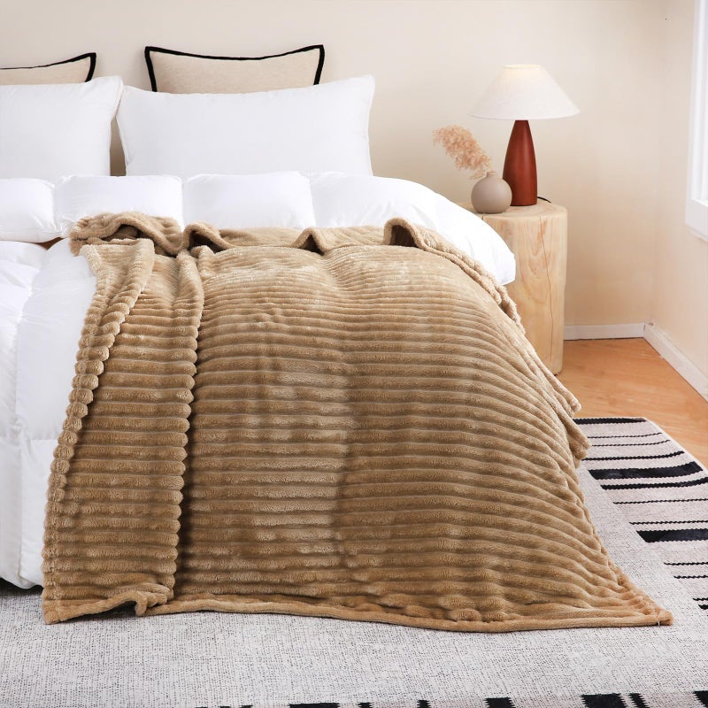 Linecooo Tan Fleece Throw Blanket 50  60  for Couch Sofa Bed Super Soft Cozy Plush Microfiber Flannel Blanket with Stripes Design Lightweight for Adults Woman Girls - Image 3