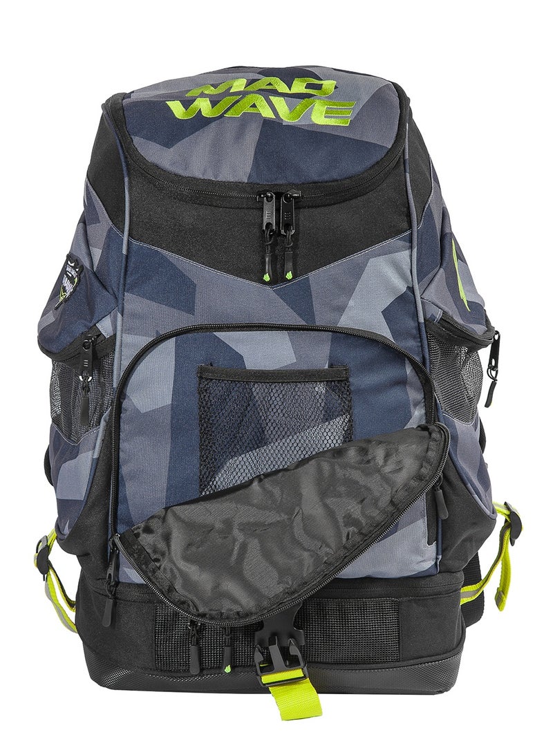 ماد ويف حقيبة ماد ويف للجنسين من ماد تيم كولورز الرياضية والسفر - حقيبة ظهر متينة للصالة الرياضية والسباحة، لون رمادي - Image 2