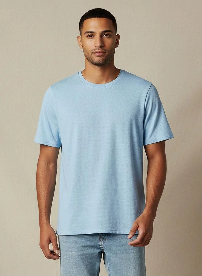 Iconic Iconic Men Slim Fit Round Neck Short Sleeve Popcorn Textured T-shirt