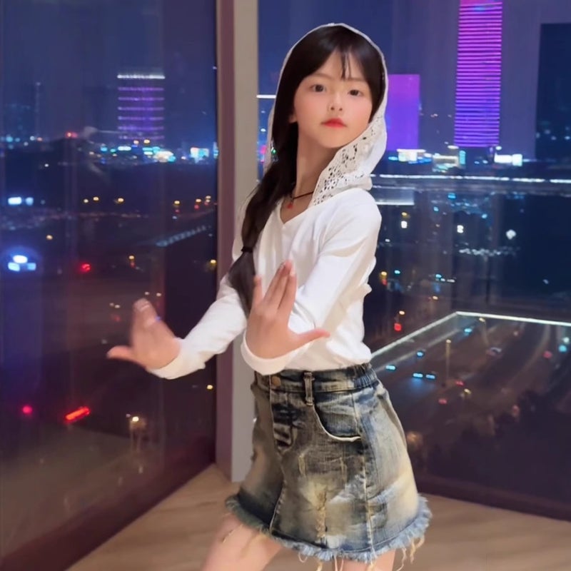 American Retro Style Girl Outfit For Girls, 2026 Spring And Anti-Exposure High-Waisted Stretch Denim Bodycon Mini Skirt - Image 2