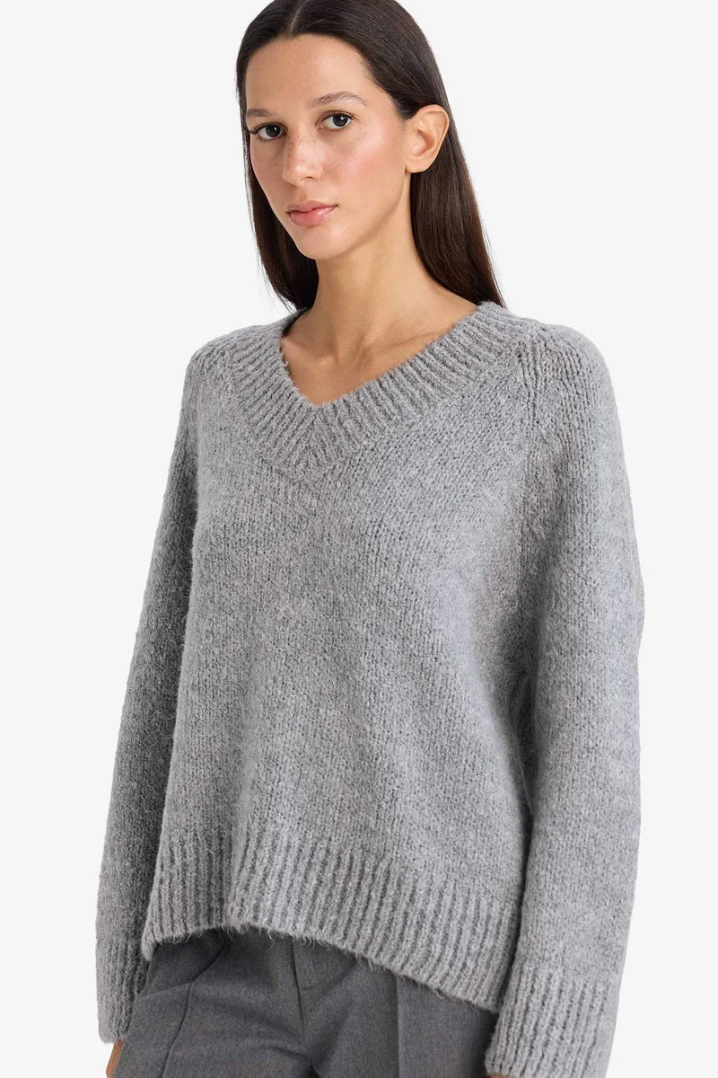 ديفاكتو Oversize Fit V-Neck Knitwear Pullover