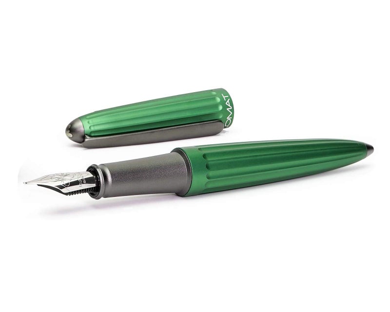 Diplomat fountain pen Aero green, exclusive ink pen with stainless steel nib and converter - Image 1