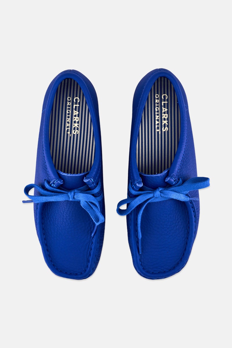 clarks Women Standard Wallabee Lace Up Shoes, Blue  - Image 4