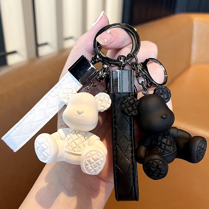 Bamboo Bear Keychain High-End Fashion Men'S Personalized Car Key Chain Doll Exquisite Bag Ornaments Female Key Ring - Image 2