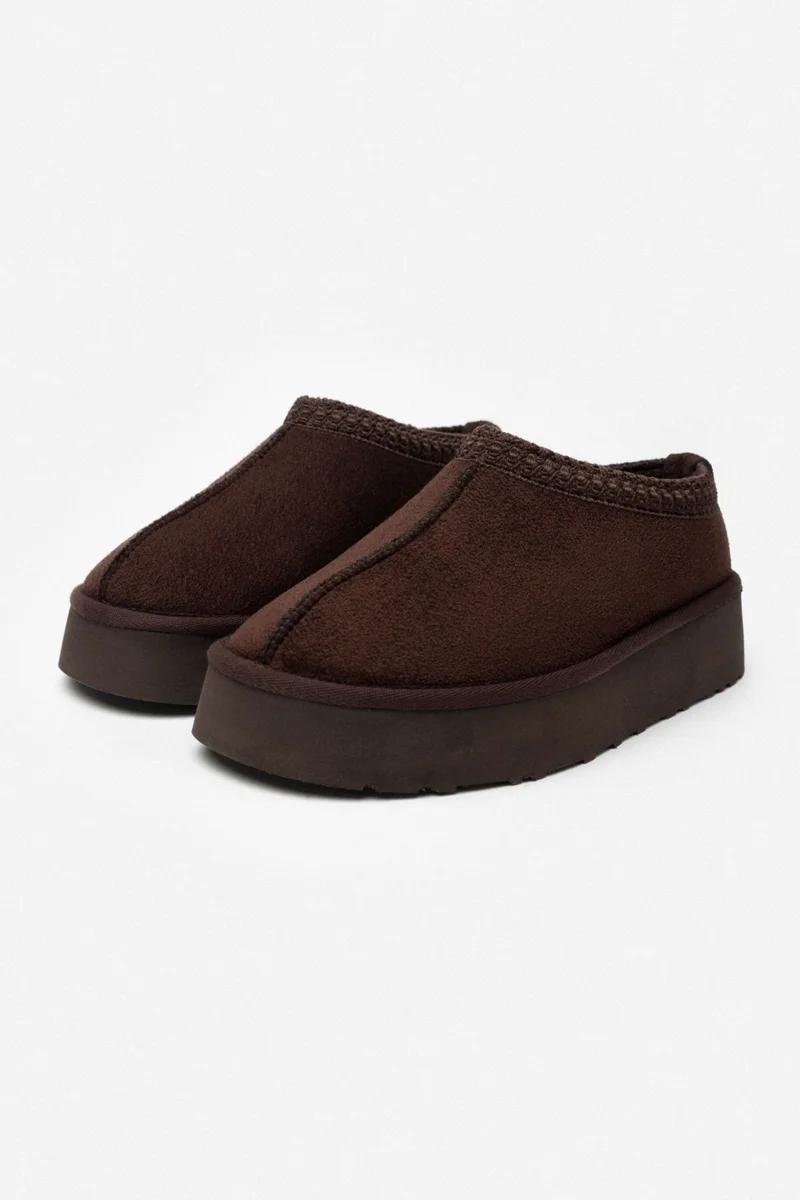 نيشانتاشي شوز Sweet Brown Suede Fur Flat Sole Sabo Home Slippers