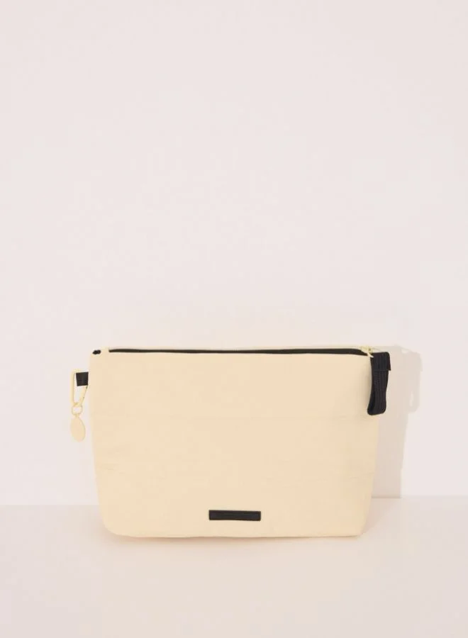 women'secret Medium Snoopy yellow vanity case