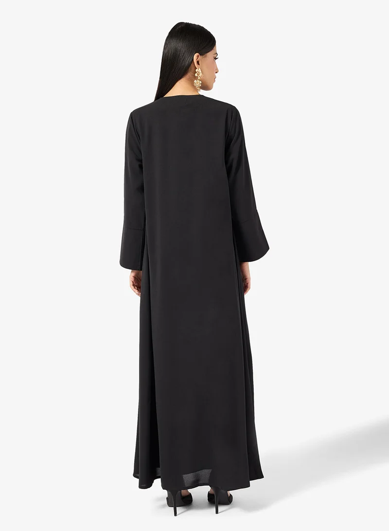 خزانة Embellished Abaya