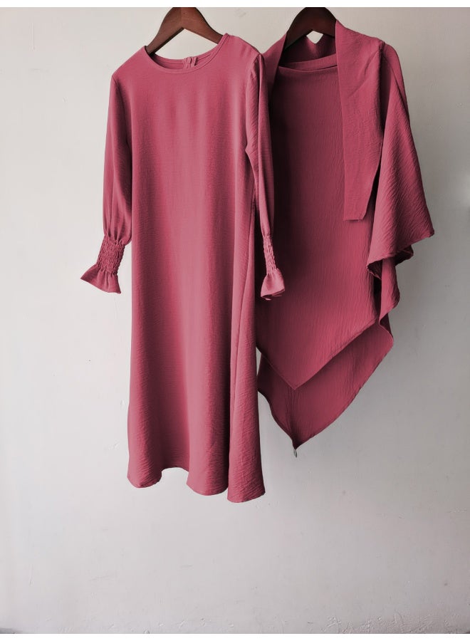 New Round Neck Ruffled Hem Solid Color Wavy Dress