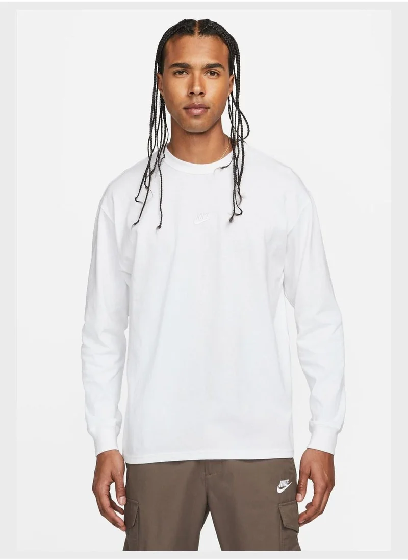 Nike Men's Sportswear Premium Essentials T-Shirt
